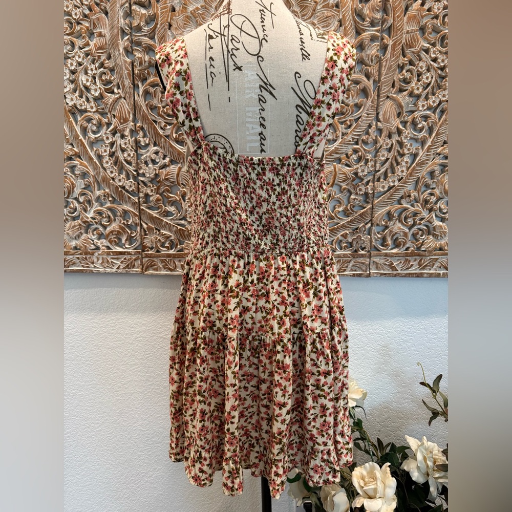Wild Fable Coral Pink & Cream Floral Tiered Mini Dress- size L - Picture 2 of 15